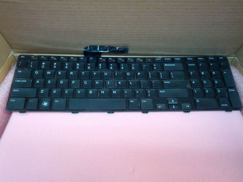 GENUINE Dell 0454RX Keyboard NSK-DZ0SQ- XPS 17 L702X